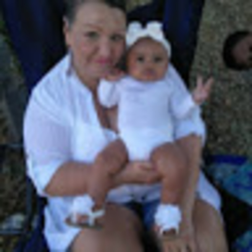 Meet your Posher, Naomi